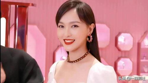 女明星娱乐圈吃瓜,女明星们的甜蜜与苦涩瓜田